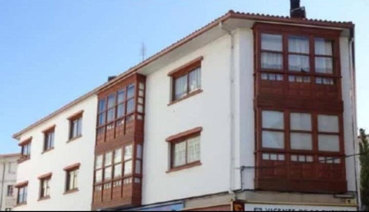Pension La Plaza Betanzos Exterior foto