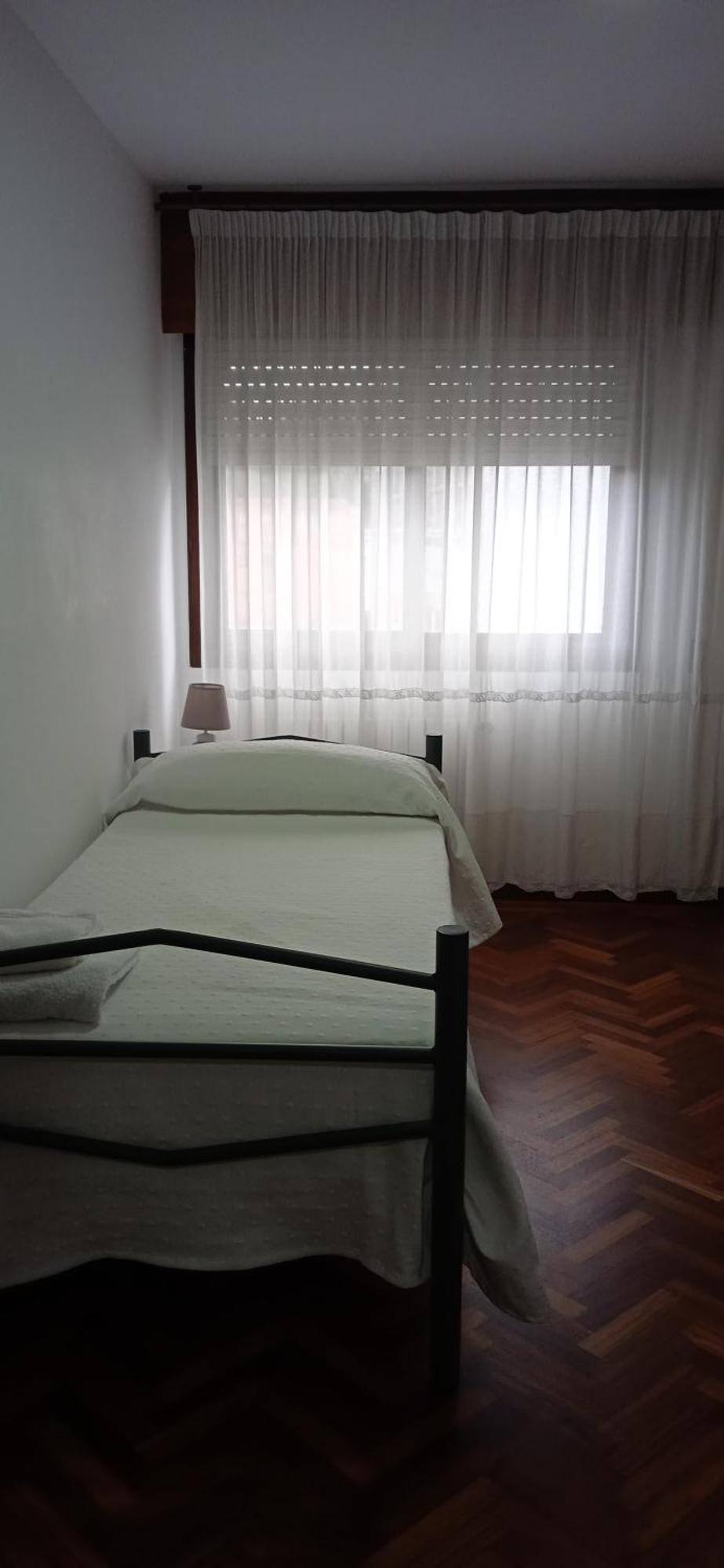 Pension La Plaza Betanzos Exterior foto